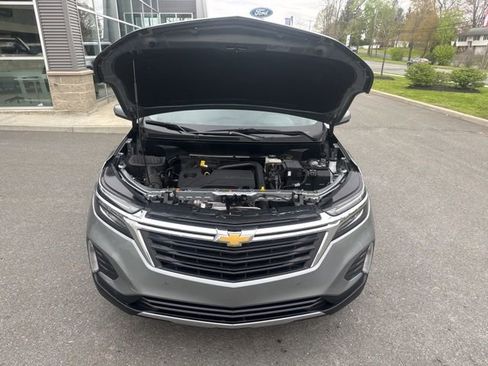 Used 2024 Chevrolet Equinox LT AWD/4WD image 17