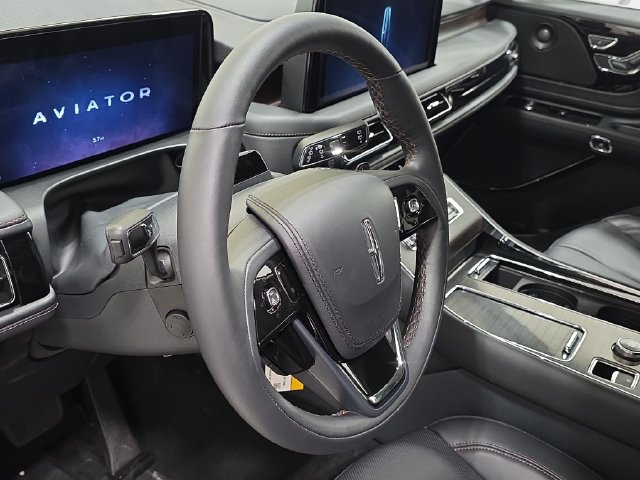 New 2027 Lincoln Aviator Reserve AWD/4WD image 12