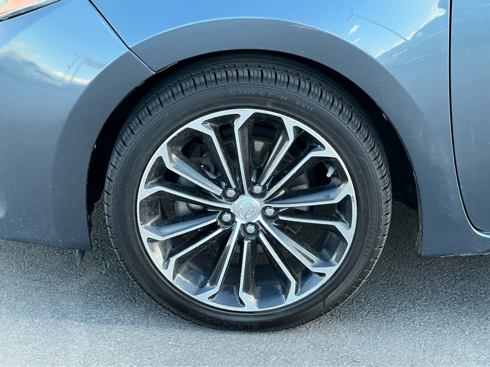 Used 2014 Toyota Corolla S FWD image 14