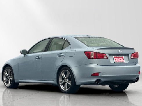 Used 2012 Lexus IS 350 image 4