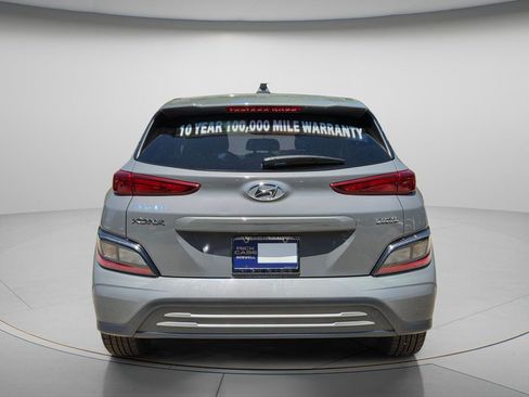 Used 2023 Hyundai Kona SE FWD image 5