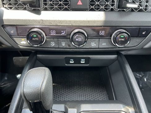 Used 2024 Honda Accord EX image 20
