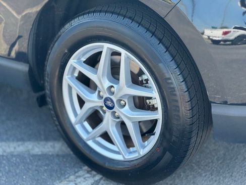 Certified 2022 Ford Edge SEL image 6