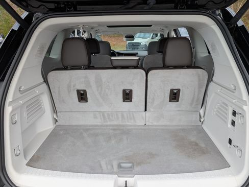 Used 2024 GMC Acadia Denali w/ Super Cruise Package image 20