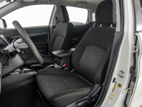 Used 2020 Mitsubishi Outlander Sport ES image 29