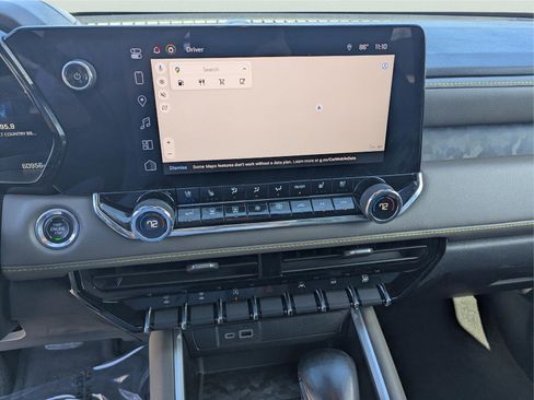 Used 2023 Chevrolet Colorado ZR2 w/ ZR2 Convenience Package III image 16