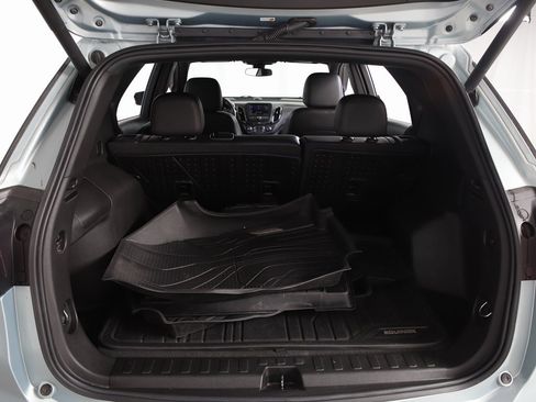 Used 2022 Chevrolet Equinox RS image 11