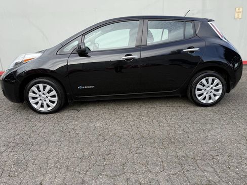 Used 2016 Nissan Leaf S w/ Charger Package image 2