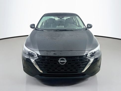 Used 2024 Nissan Sentra SV w/ Trunk Package FWD image 2