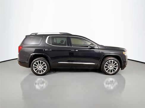 Used 2021 GMC Acadia Denali w/ GMC Pro Grade Package image 18
