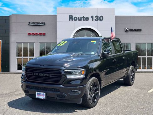 Used 2023 RAM 1500 Laramie AWD/4WD image 2