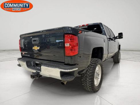 Used 2019 Chevrolet Silverado 2500 LT image 7