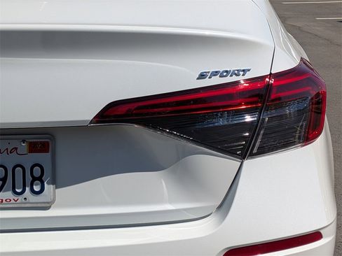 Used 2024 Honda Civic Sport image 28