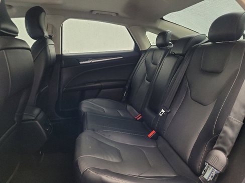 Used 2019 Ford Fusion Energi Titanium image 18