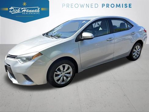Used 2016 Toyota Corolla LE FWD image 1