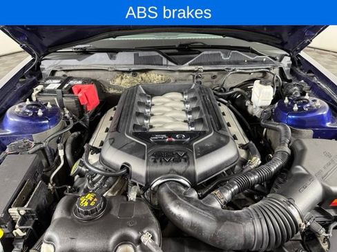 Used 2012 Ford Mustang GT RWD image 17