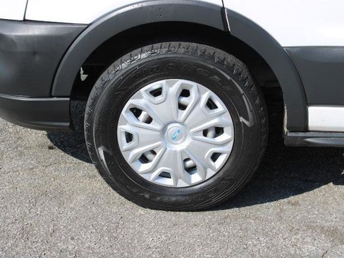 Used 2016 Ford Transit 150 130 Low Roof RWD image 22