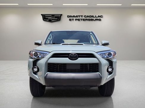 Used 2023 Toyota 4Runner TRD Off-Road Premium w/ Moonroof Package AWD/4WD image 8
