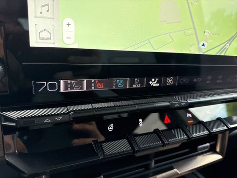 Used 2025 GMC Hummer EV 3X AWD/4WD image 23