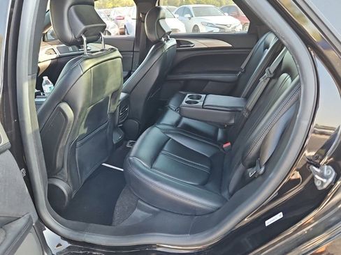 Used 2019 Lincoln MKZ Premiere image 24