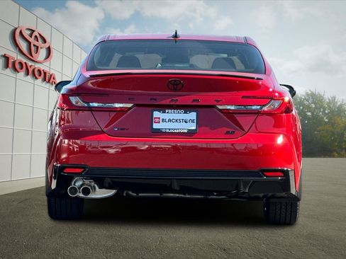 Certified 2026 Toyota Camry Hybrid w/ Convenience Package FWD image 4