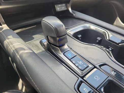 Used 2024 Lexus RX 350h w/ Accessory Package (Z1) AWD/4WD image 26