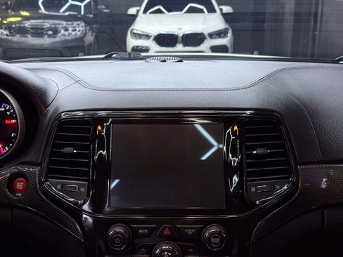 Used 2021 Jeep Grand Cherokee Trackhawk w/ Trailer Tow Group IV image 21