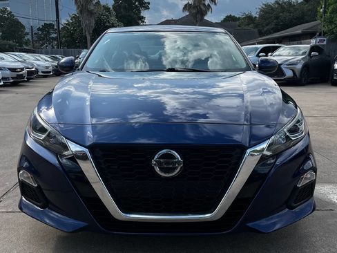 Used 2020 Nissan Altima 2.5 S FWD image 3