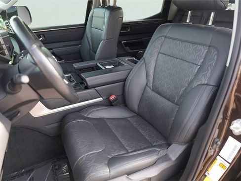 Used 2024 Toyota Tundra Limited image 10