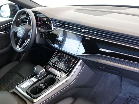 Used 2023 Audi RS Q8 AWD/4WD image 42