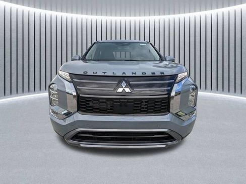 New 2026 Mitsubishi Outlander SE FWD image 9
