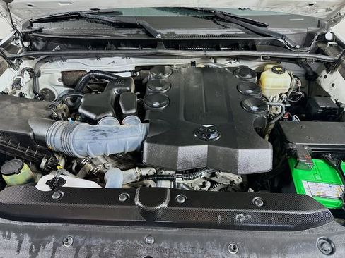 Used 2021 Toyota 4Runner TRD Off-Road image 29