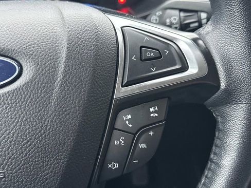 Used 2023 Ford Edge SEL image 23