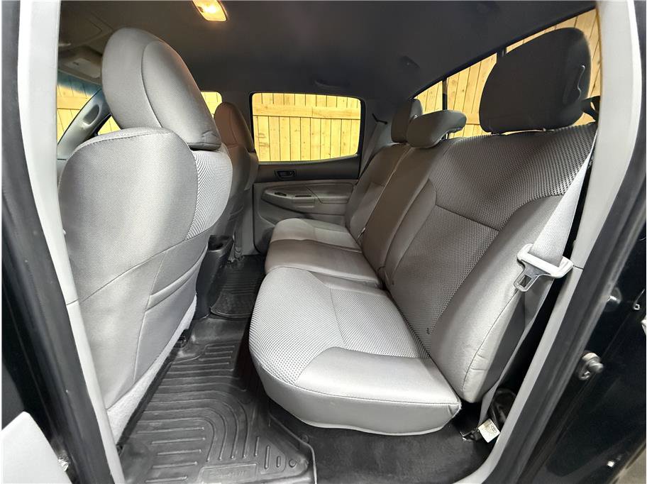 Used 2014 Toyota Tacoma 4x4 Double Cab w/ TRD Sport Package image 15