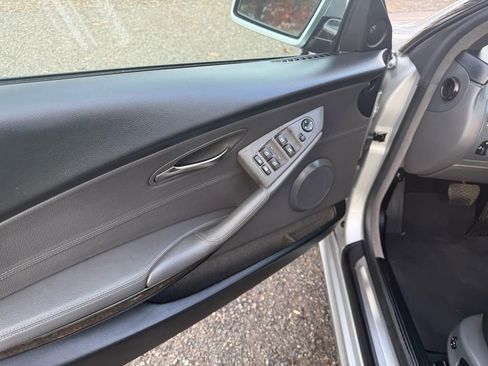 Used 2005 BMW 645Ci 645Ci Convertible 2D image 18