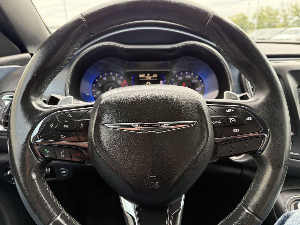 Used 2017 Chrysler 200 S FWD image 19