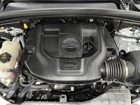 Used 2021 Jeep Grand Cherokee L Overland AWD/4WD image 12