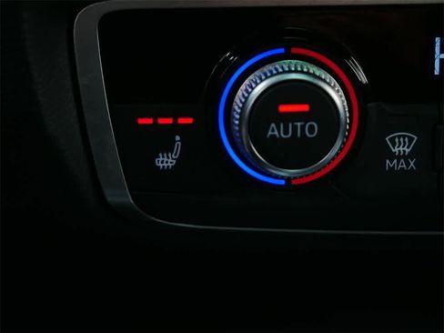 Used 2021 Audi Q3 2.0T Premium w/ Convenience Package image 27