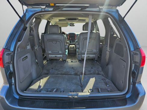 Used 2007 Toyota Sienna XLE Limited image 15