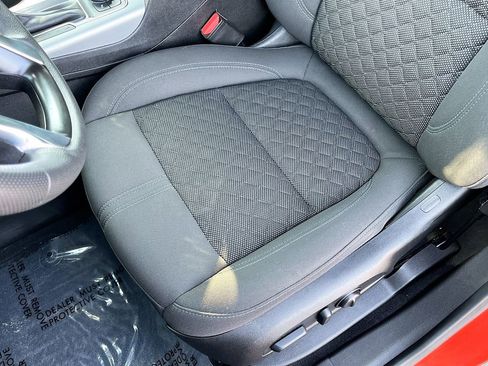 Used 2022 Chevrolet Blazer LT image 18