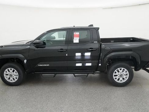 New 2025 Toyota Tacoma SR5 image 36