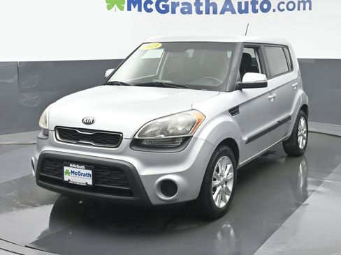 Used 2013 Kia Soul + w/ Audio Pkg image 19