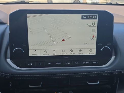 Used 2021 Nissan Rogue SL w/ Premium Package image 22