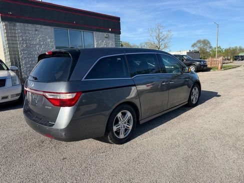 Used 2011 Honda Odyssey Touring Elite image 10