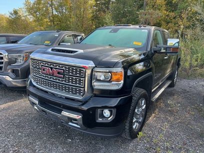 Used 2019 GMC Sierra 2500 Denali w/ Duramax Plus Package