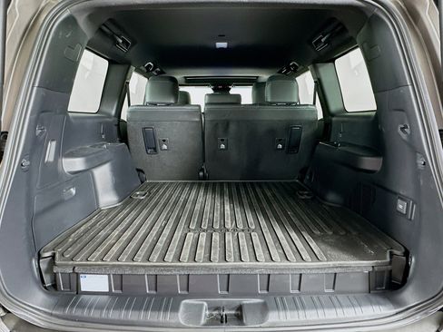 Used 2024 Toyota Land Cruiser image 29