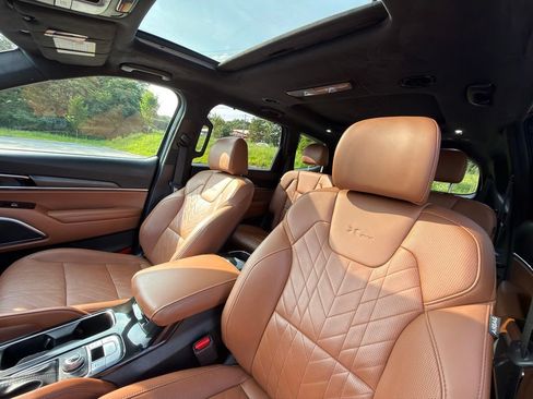 Used 2024 Kia Telluride SX Prestige X-Pro AWD/4WD image 13