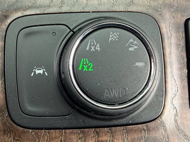 Used 2023 GMC Acadia Denali w/ Denali Ultimate Package AWD/4WD image 26