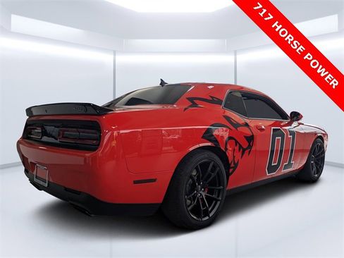 Used 2023 Dodge Challenger SRT Hellcat w/ Driver Convenience Group image 3
