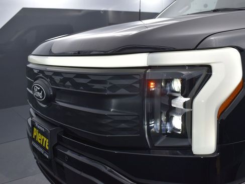 New 2025 Ford F150 Lightning Platinum w/ Dark Elements Package image 23